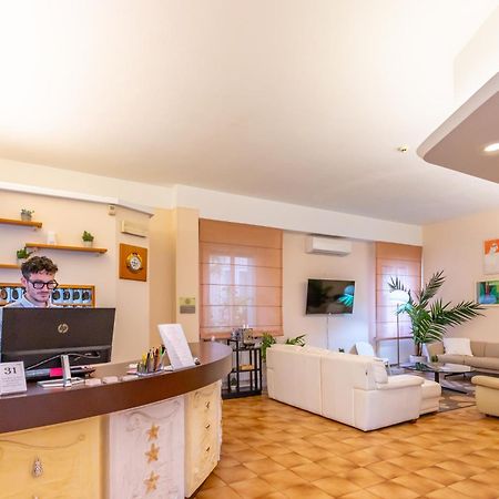 Hotel Selene - Vista Mare Riccione Esterno foto