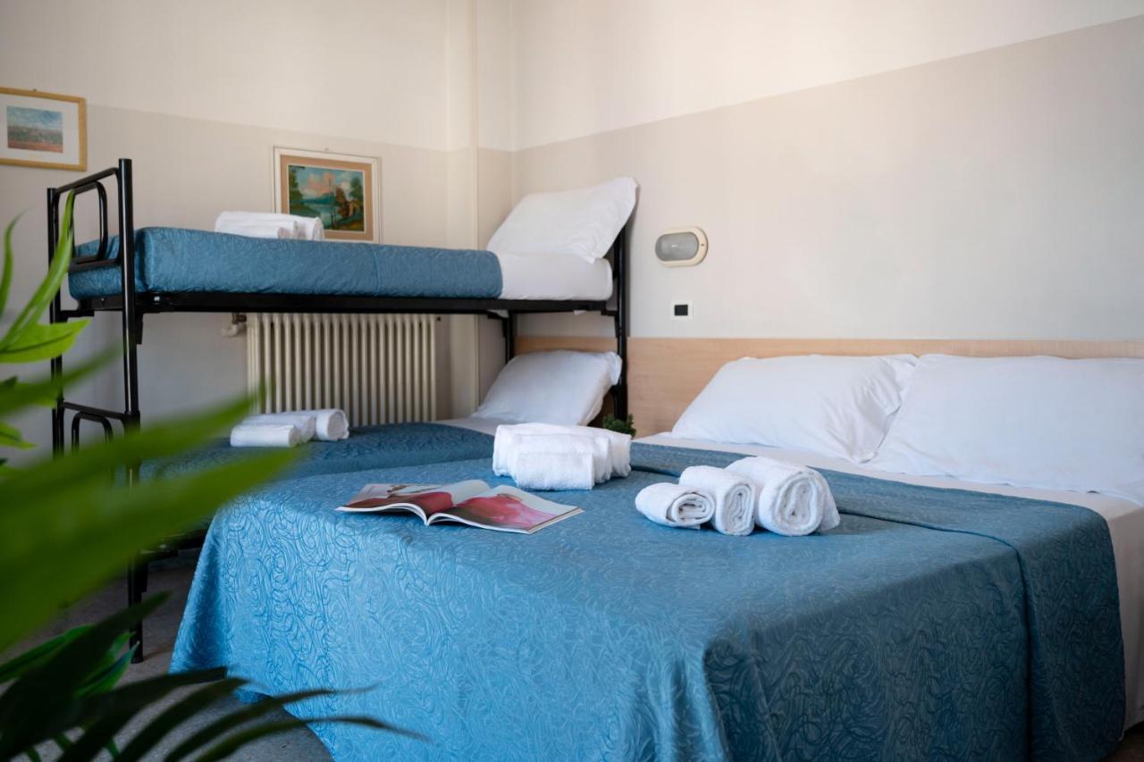 Hotel Selene - Vista Mare Riccione Esterno foto