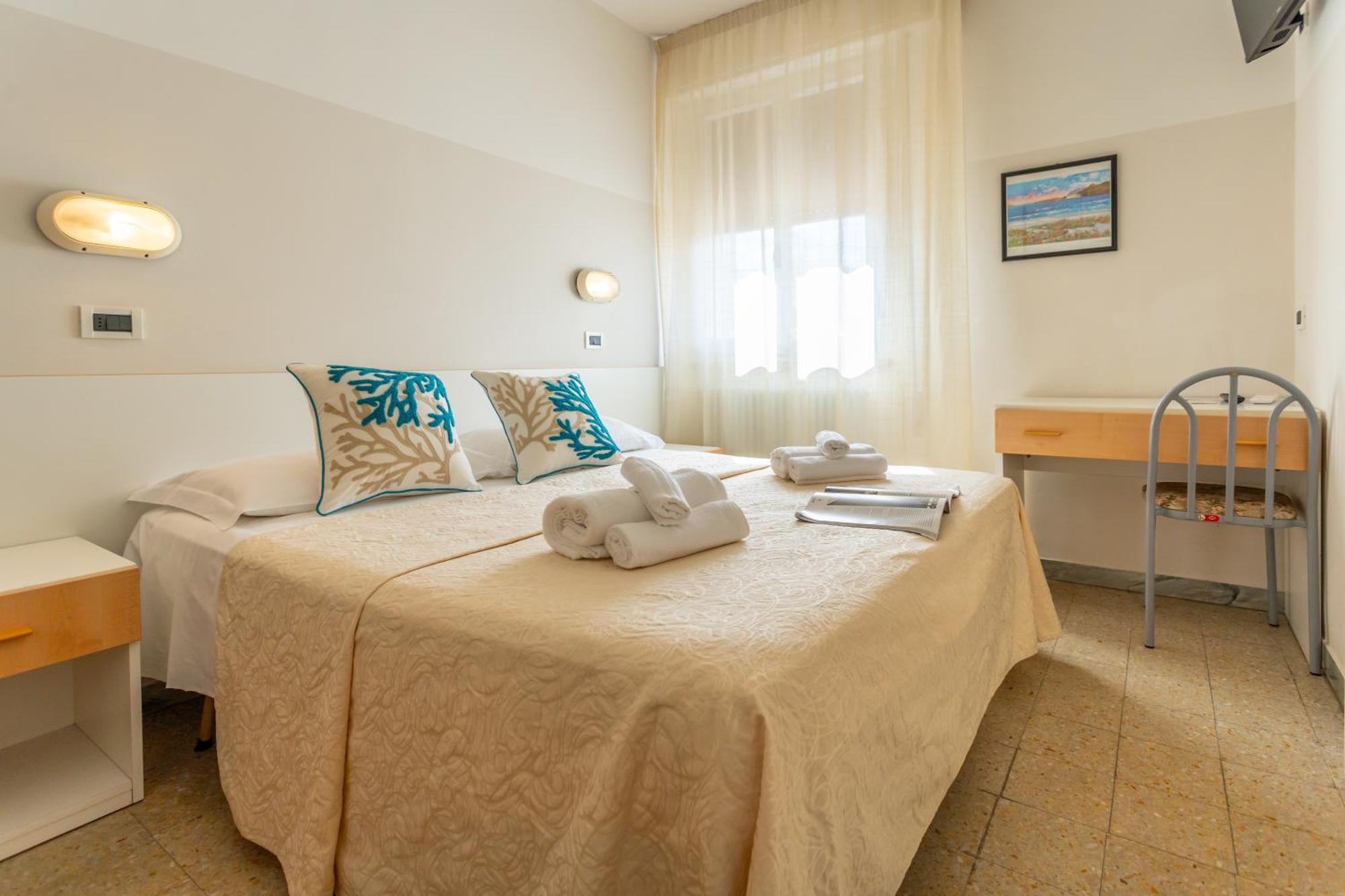 Hotel Selene - Vista Mare Riccione Esterno foto