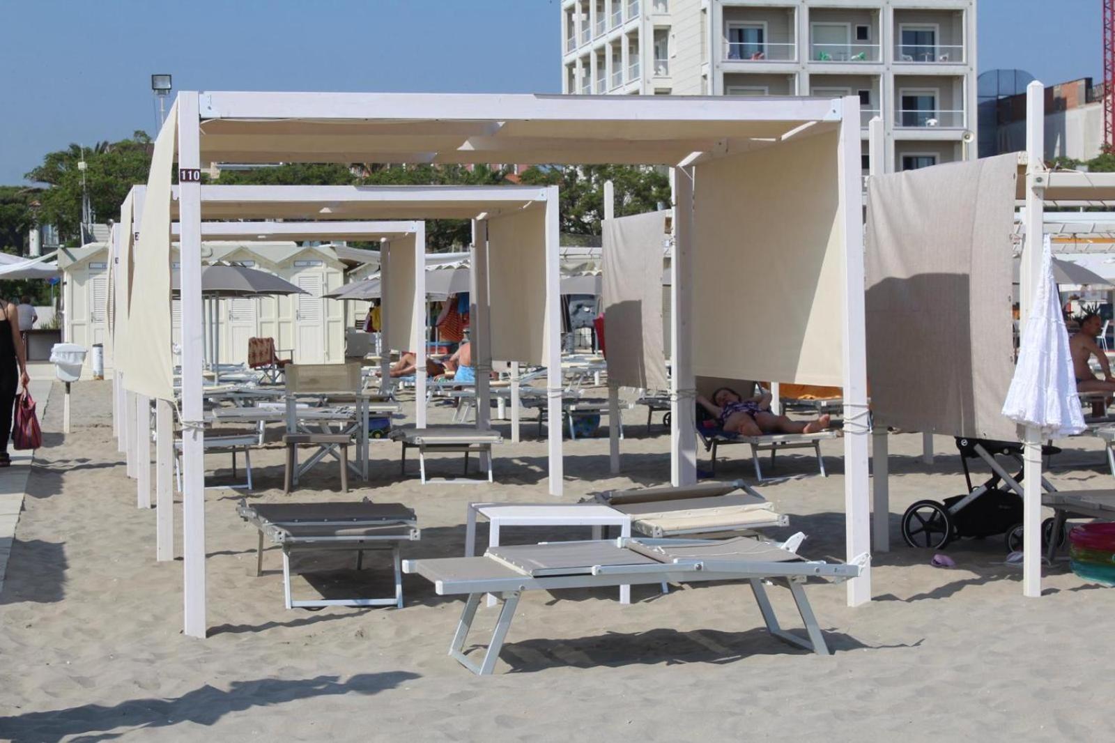 Hotel Selene - Vista Mare Riccione Esterno foto